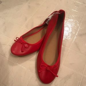 Old Navy red flats